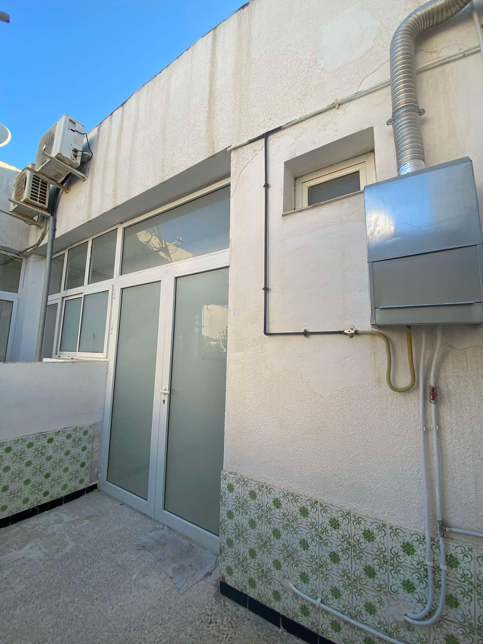 El Omrane Superieur Cite Ibn Khaldoun I Vente Maisons Duplex indpendant d'angle avec titre individuel