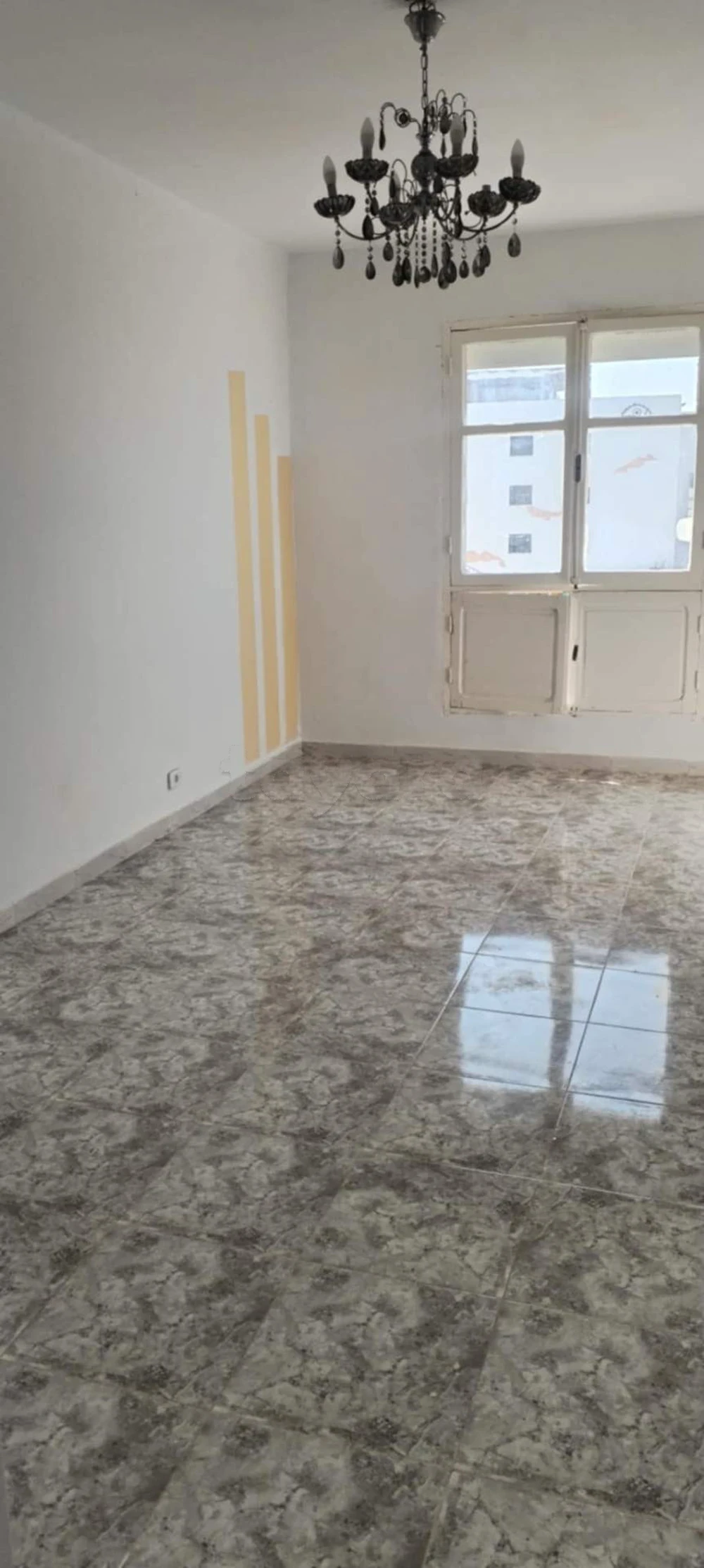 Cite El Khadra Cite El Khadra Vente Appart. 3 pices Appartement jolie