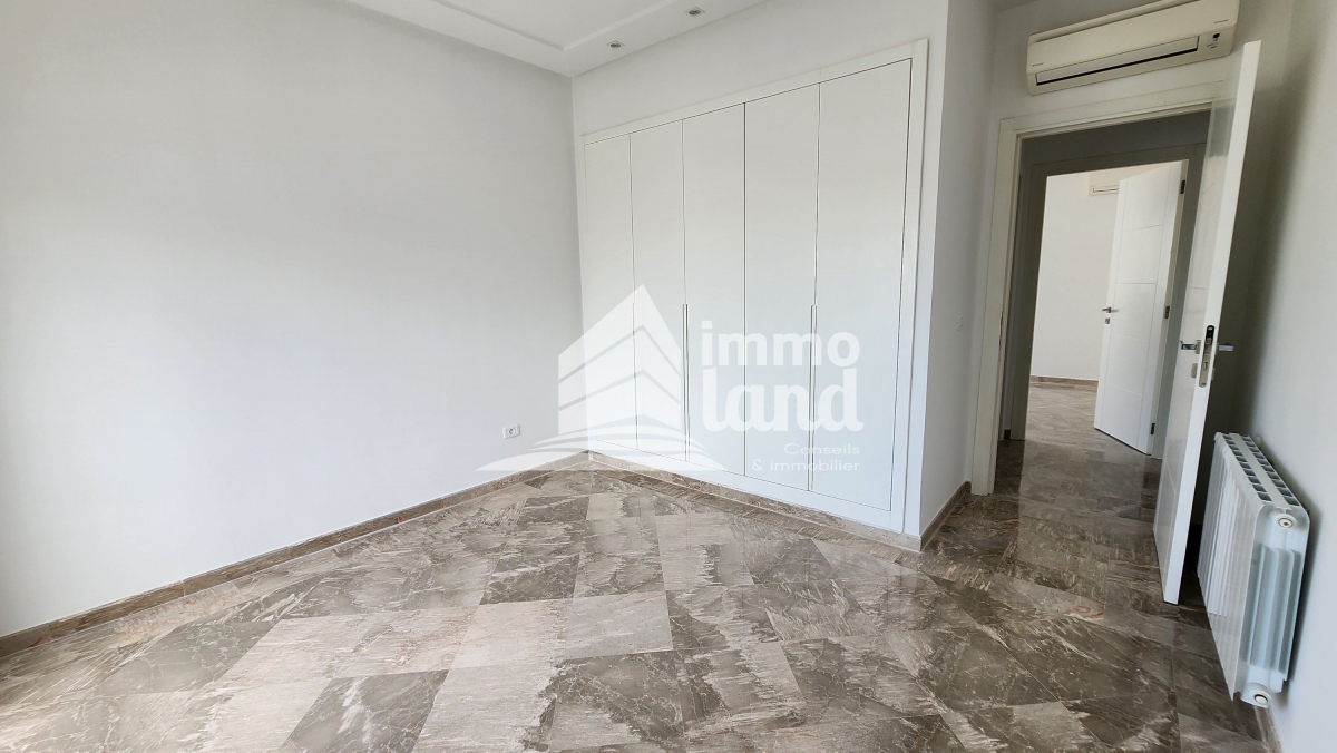 La Marsa Cite Erriadh Vente Appart. 3 pices Appartement s2  la marsa