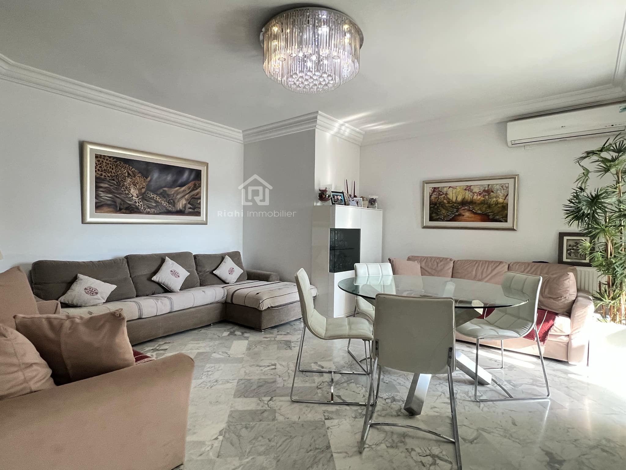 Ezzahra Ezzahra Vente Appart. 4 pices Appartement  ezzahra